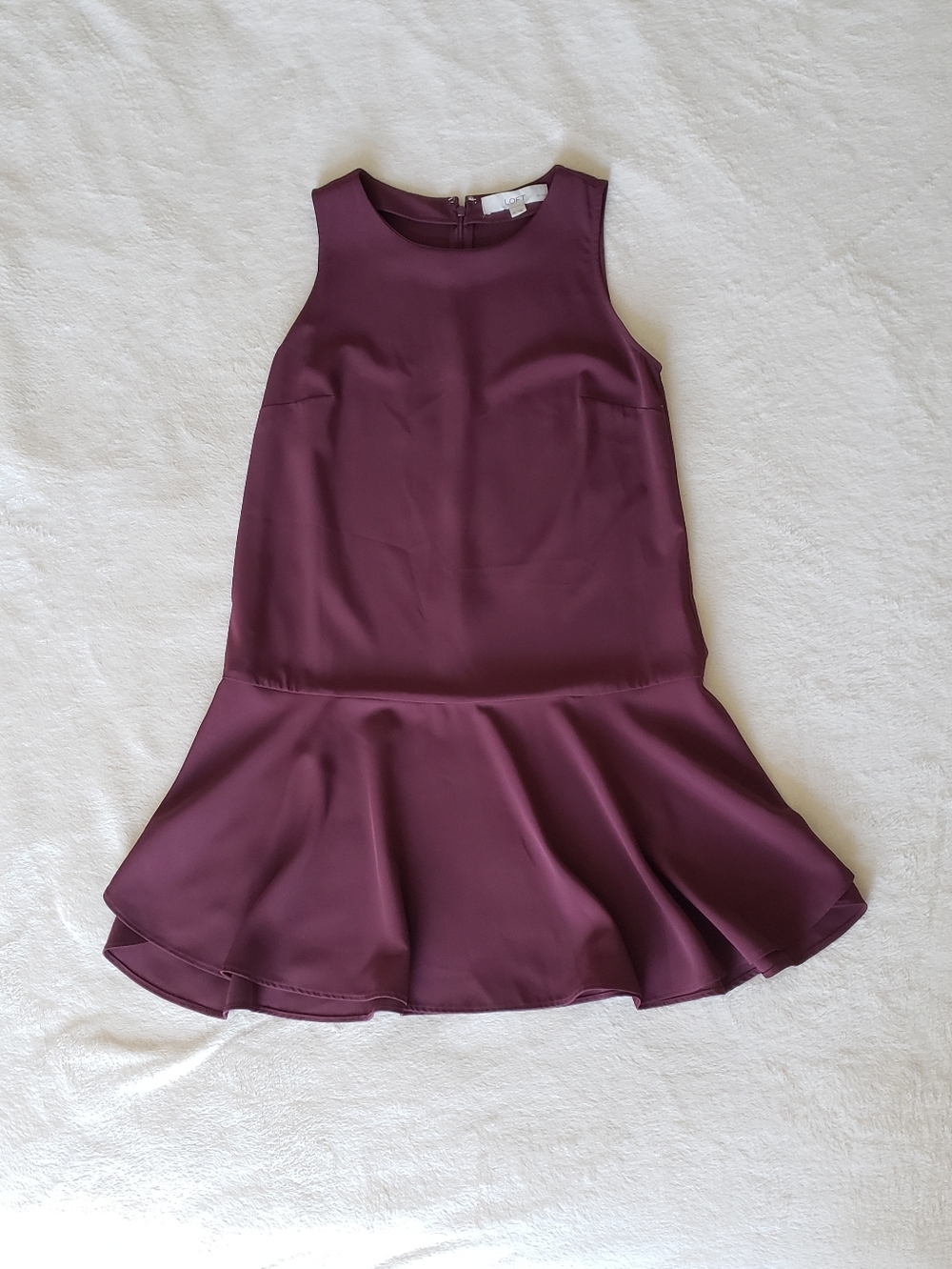 ANN TAYLOR LOFT 0P Plum Purple/Maroon Drop Waist Sleevelss Dress